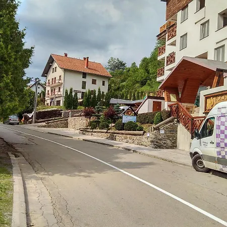 And Vicko بيت ضيافة 2*