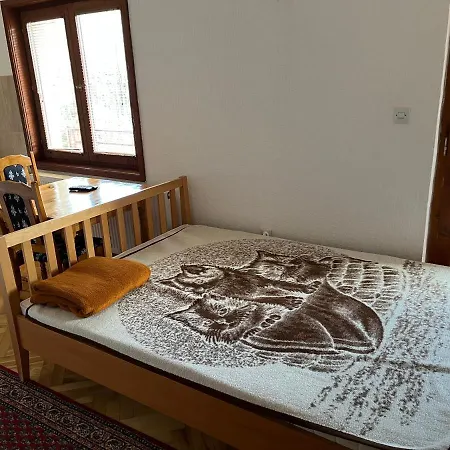 And Vicko 2* Brzeće