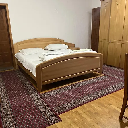 And Vicko بيت ضيافة