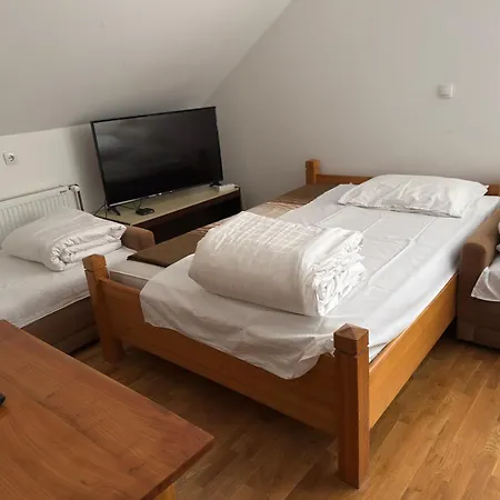 And Vicko Konukevi Brzeće